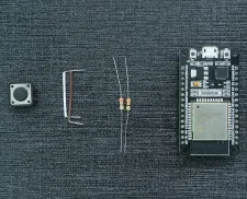 push button ESP32