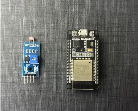 Real-time Light Monitoring using LDR analog sensor